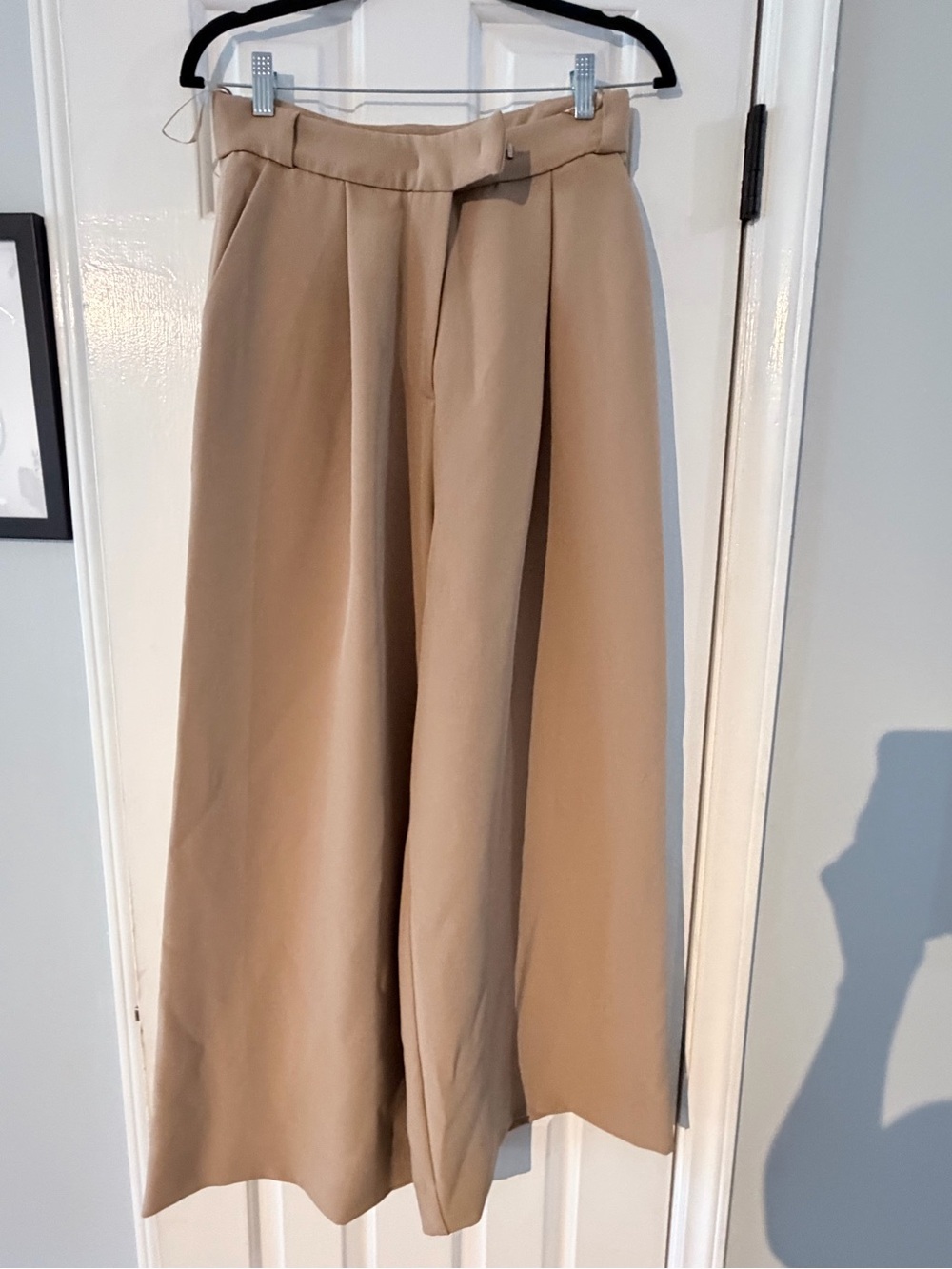 High-Waist Wide-Leg Trousers in Beige